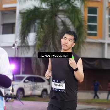 Runner Photo 7992238
