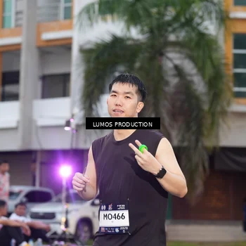 Runner Photo 7992246