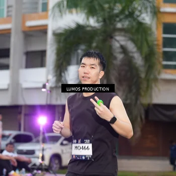 Runner Photo 7992249