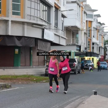Runner Photo 7992256