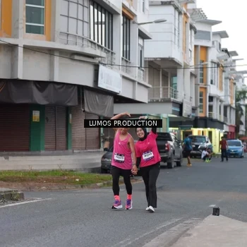 Runner Photo 7992257