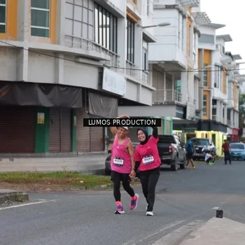Runner Photo 7992258