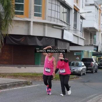 Runner Photo 7992274