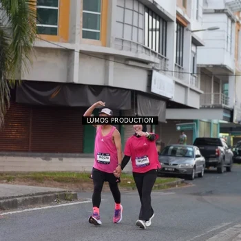 Runner Photo 7992280