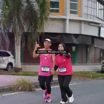 Runner Photo 7992311