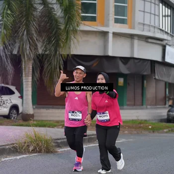 Runner Photo 7992312