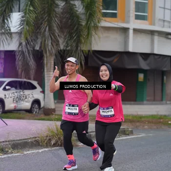Runner Photo 7992321