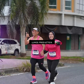 Runner Photo 7992322