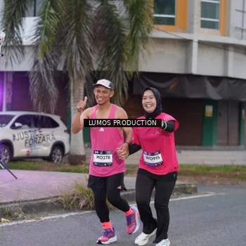 Runner Photo 7992323