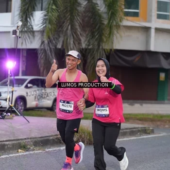 Runner Photo 7992332