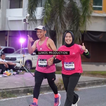 Runner Photo 7992343