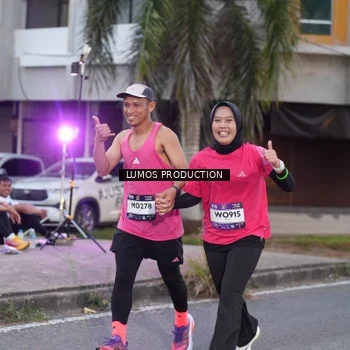 Runner Photo 7992344