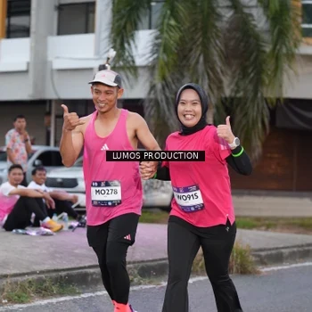 Runner Photo 7992346