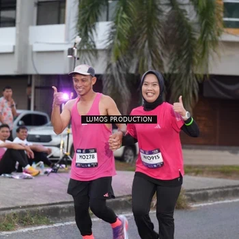 Runner Photo 7992347