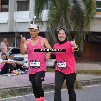 Runner Photo 7992349