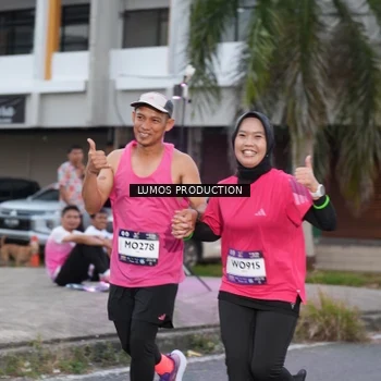 Runner Photo 7992355