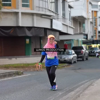 Runner Photo 7992365