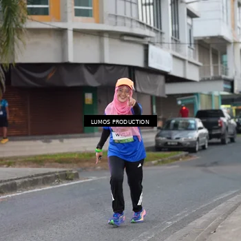 Runner Photo 7992375