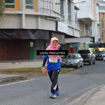 Runner Photo 7992376