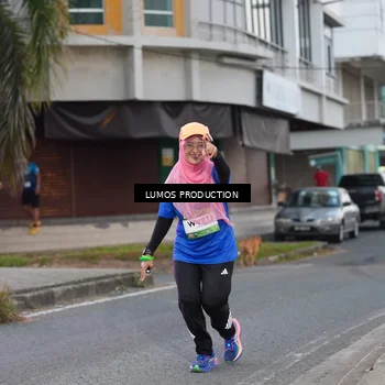 Runner Photo 7992386