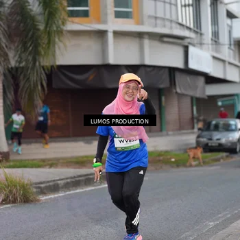 Runner Photo 7992391