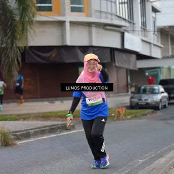 Runner Photo 7992393