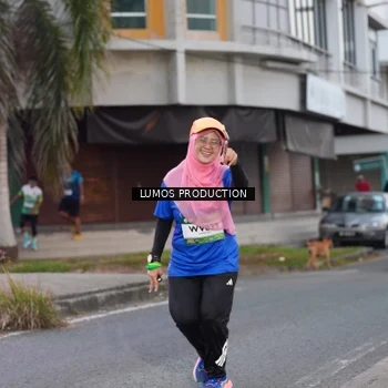 Runner Photo 7992396