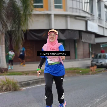 Runner Photo 7992401