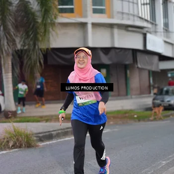 Runner Photo 7992403