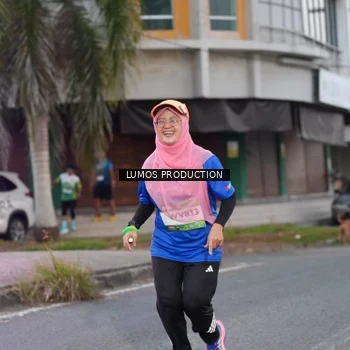 Runner Photo 7992405