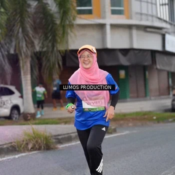 Runner Photo 7992409