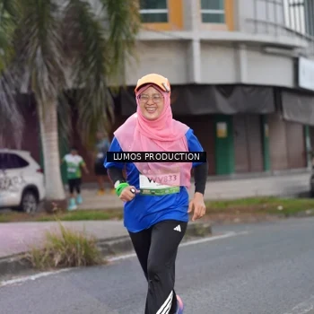 Runner Photo 7992412