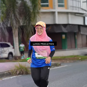 Runner Photo 7992414