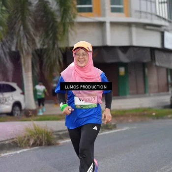 Runner Photo 7992417