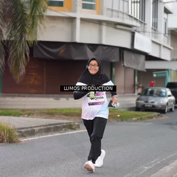 Runner Photo 7992424