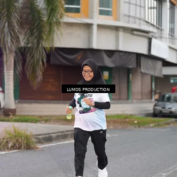 Runner Photo 7992438