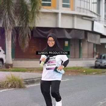 Runner Photo 7992440