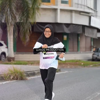 Runner Photo 7992443