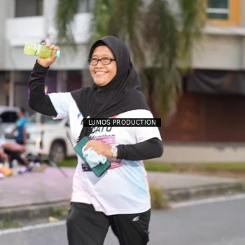 Runner Photo 7992477