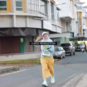 Runner Photo 7992479