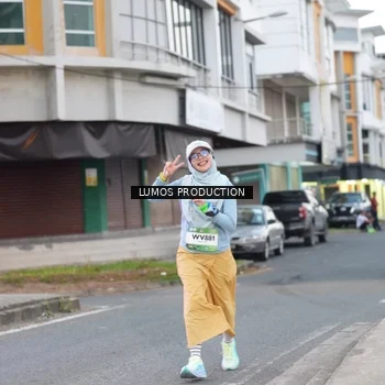 Runner Photo 7992483
