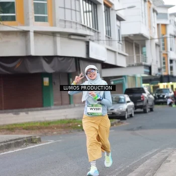 Runner Photo 7992485