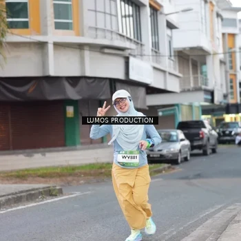 Runner Photo 7992487