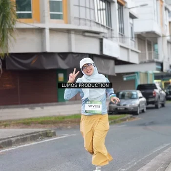 Runner Photo 7992498