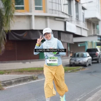 Runner Photo 7992500
