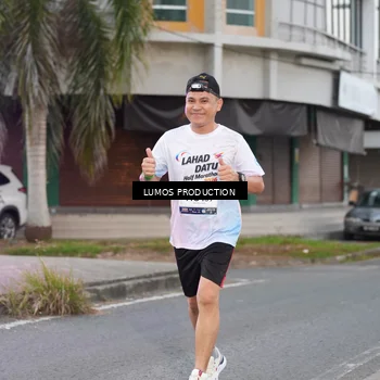 Runner Photo 7992530