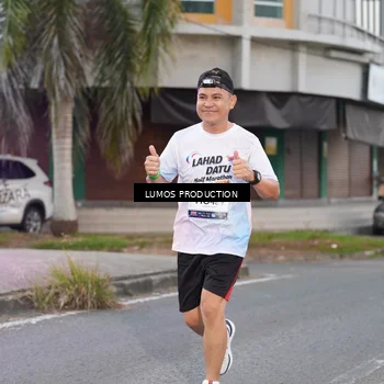 Runner Photo 7992537