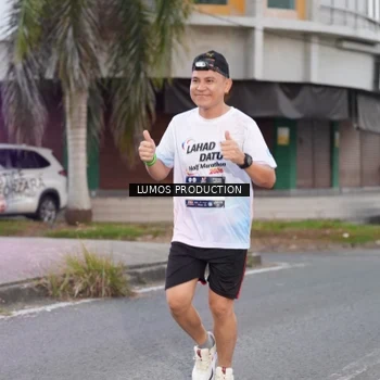 Runner Photo 7992540