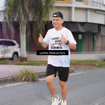 Runner Photo 7992542
