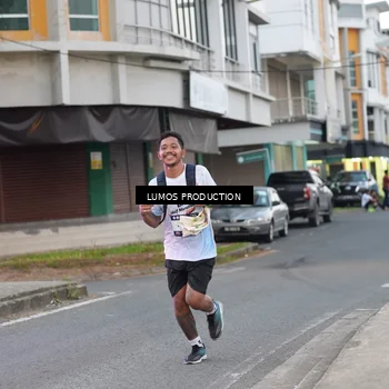 Runner Photo 7992557